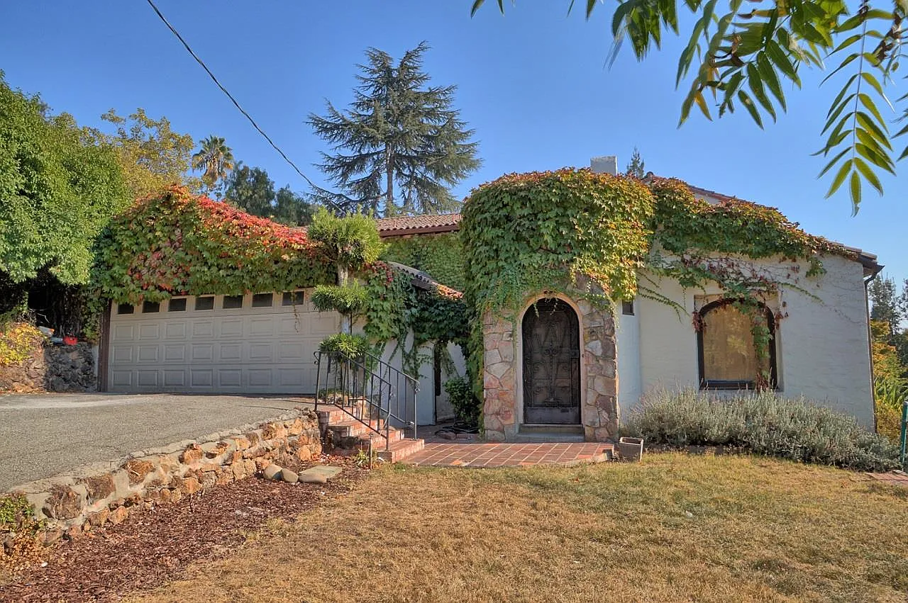 10960 Brundage Way photo 1