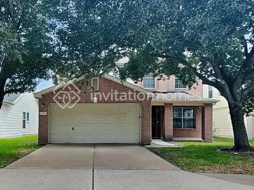 13742 Clarks Fork Dr