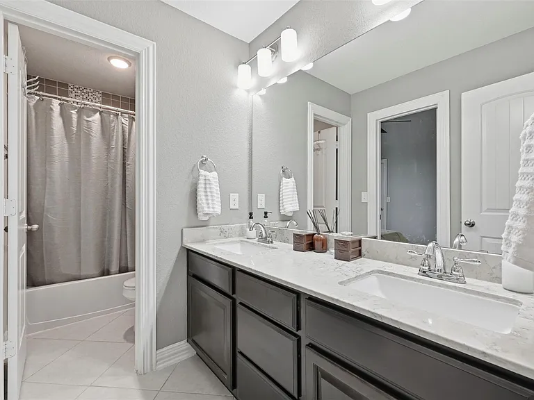 311 Tangerine Dr — Photo 29