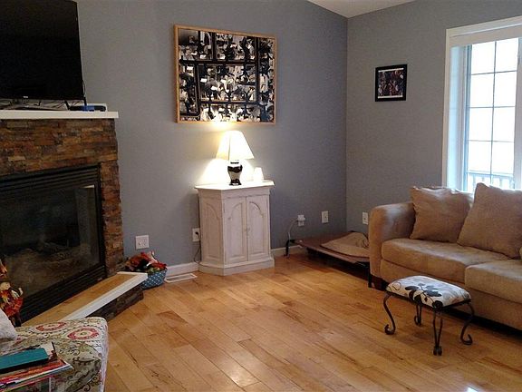 3rd image of 8330 Bent Pine Dr