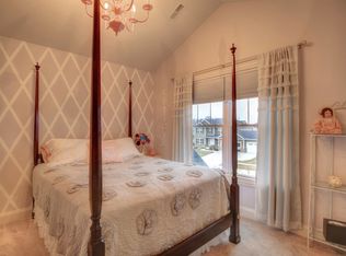 1110 Reserve Ct, Mahomet, IL