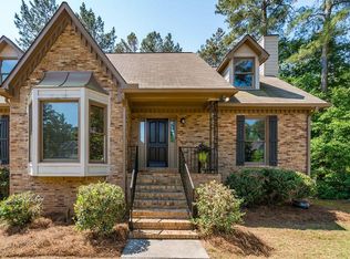 5528 Hurstcliffe Dr NW, Kennesaw, GA 30152