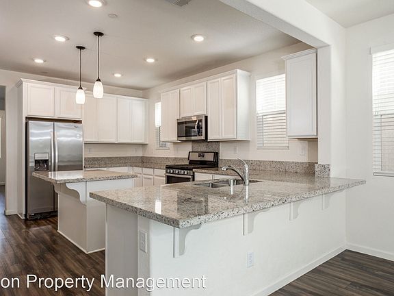 3rd image of 10900 Arrington Dr