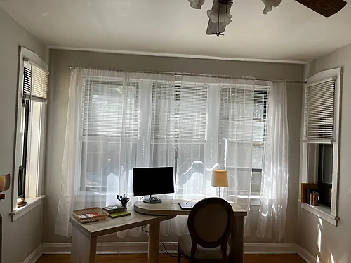 1102 W George St #1 Photo 1