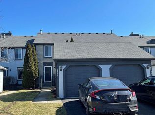 6999 Dublin Village Dr, Dublin, OH 43017