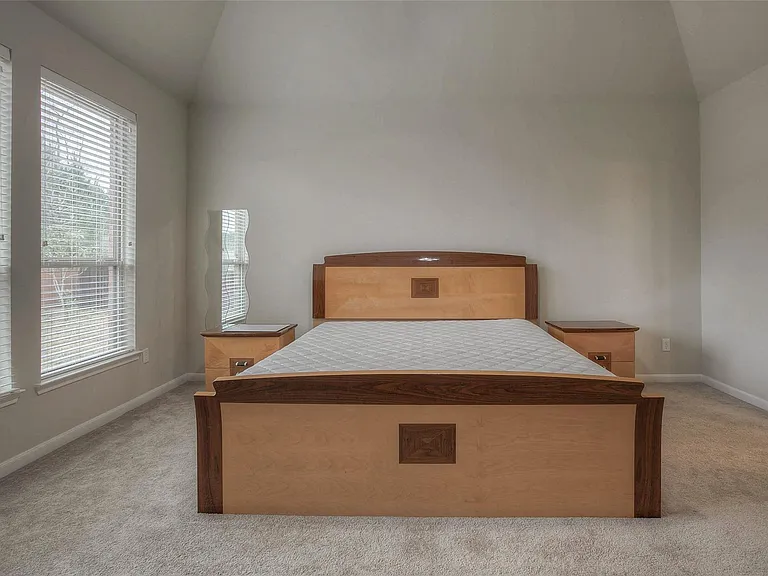 3720 Daisy Ln — Photo 13