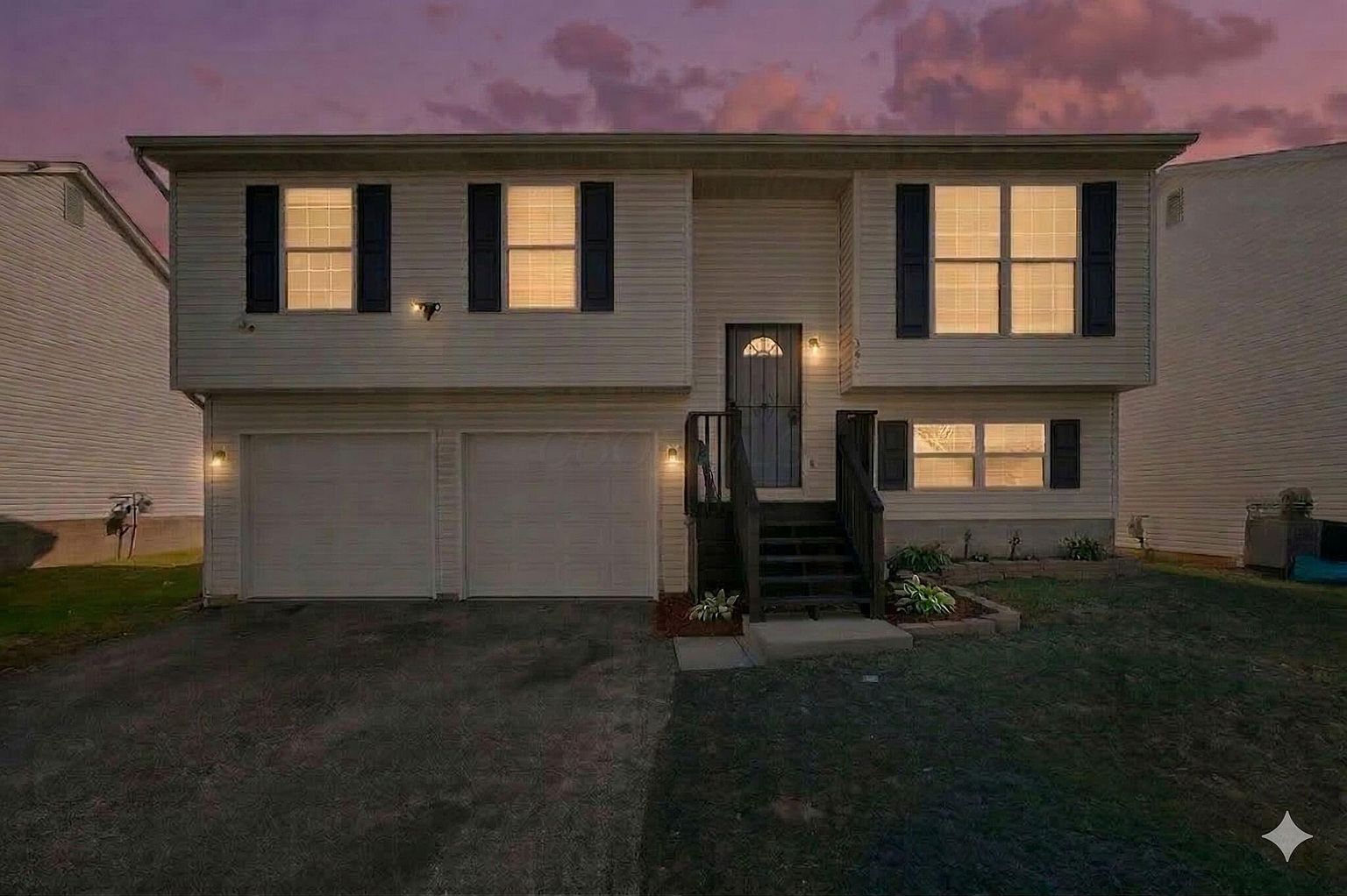 Listing photo 2 for 381 Chatterly Ln