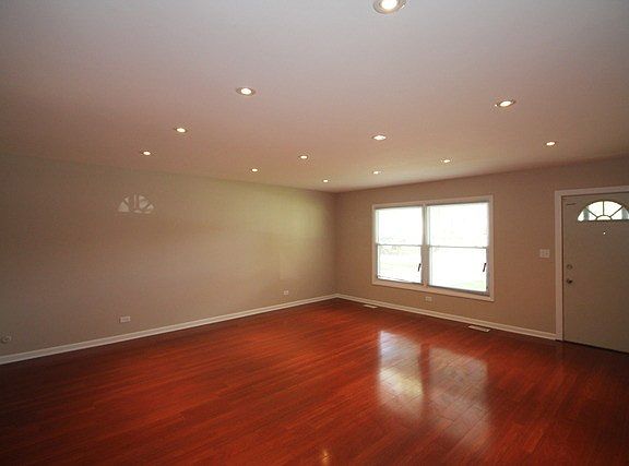 2nd image of 7406 Princeton Cir