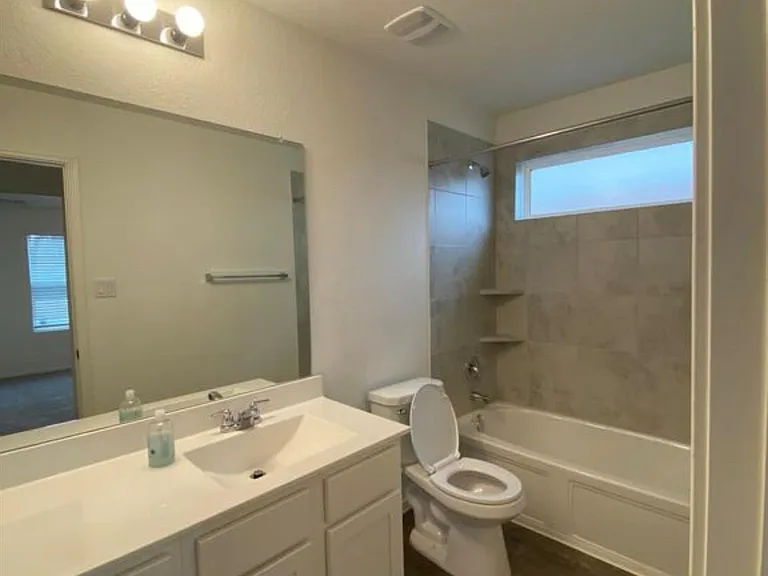 1209 Nokota Bnd — Photo 19