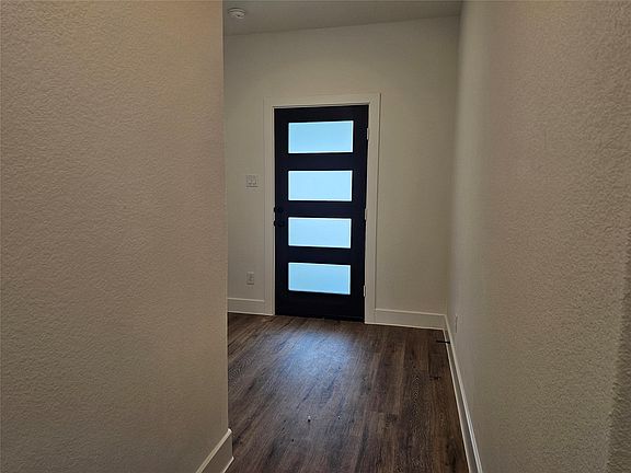 3rd image of 10723 Crockett Meadows Blvd