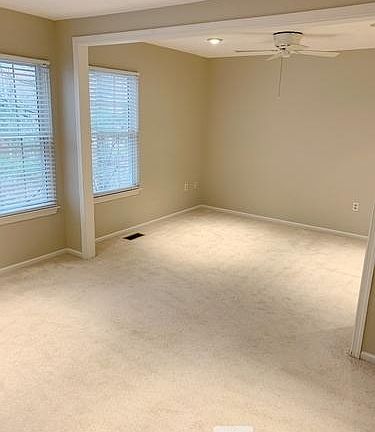 4th image of 3020 O'Hara Pl