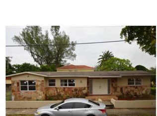3301 N 23rd Ave, Hollywood, FL 33020