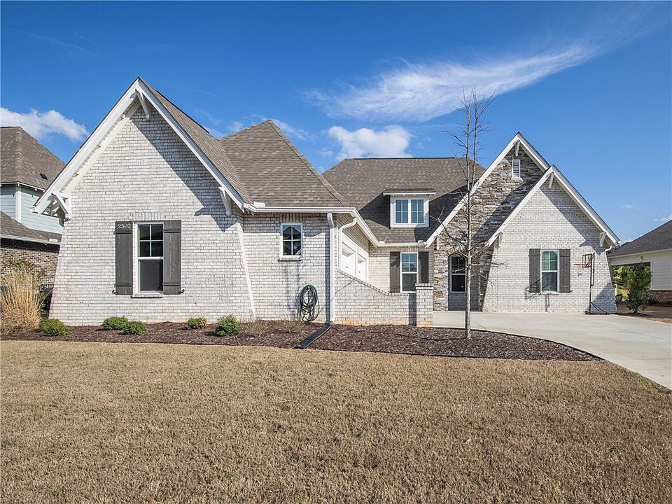 1st image of 2502 Fountainview Ct
