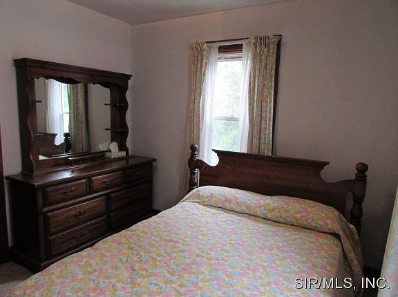 3rd image of 1425 Eberhart Ave