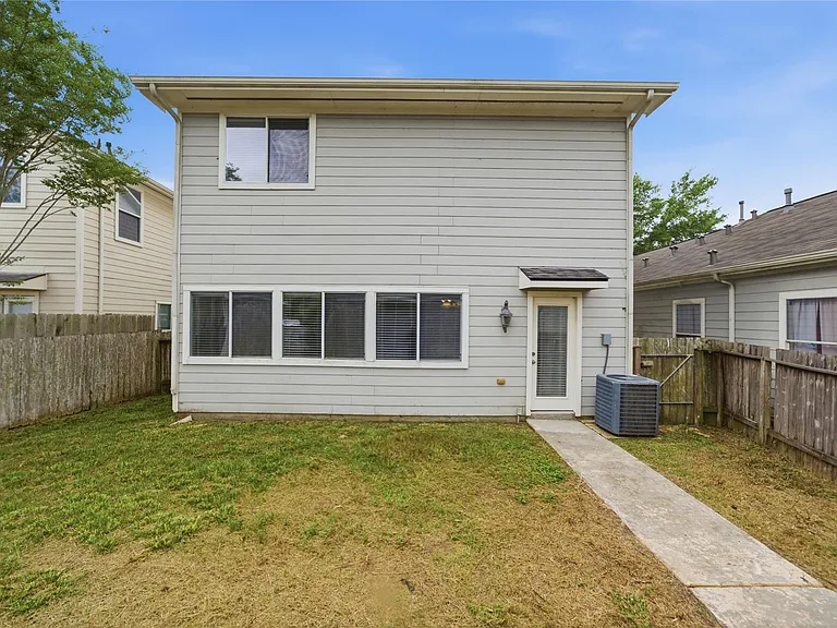 1613 Palcio Real Dr — Photo 37