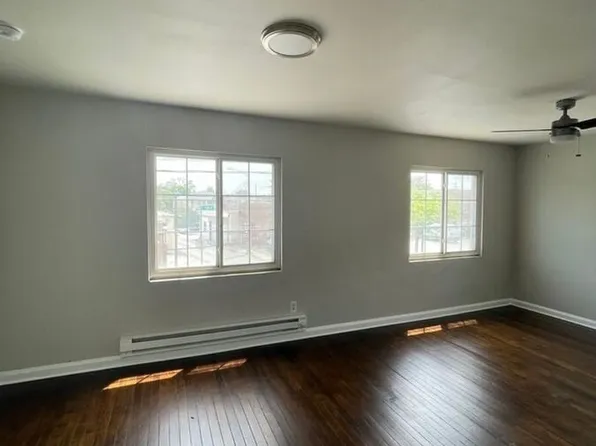 1186 Hamlet St APT F, Columbus, OH 43201