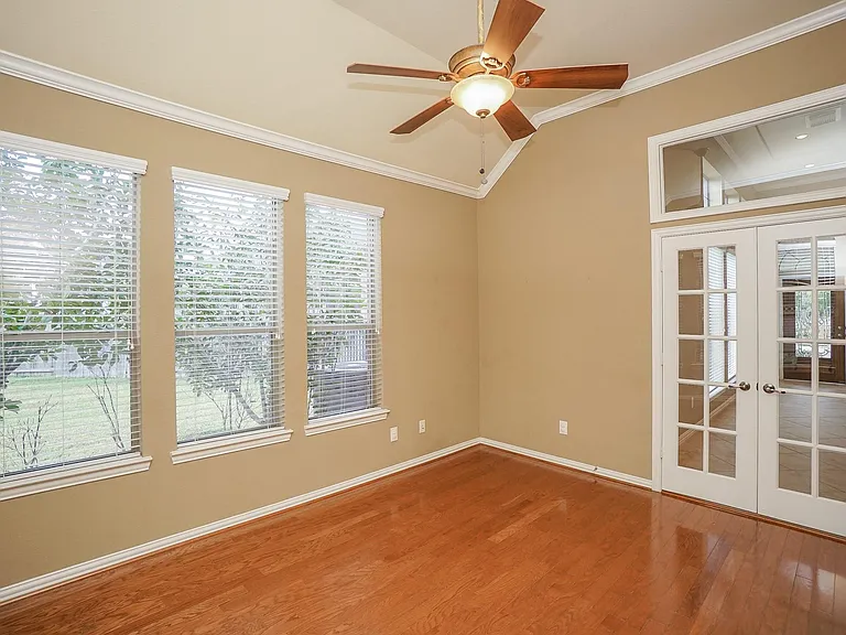 23103 Sandsage Ln — Photo 10