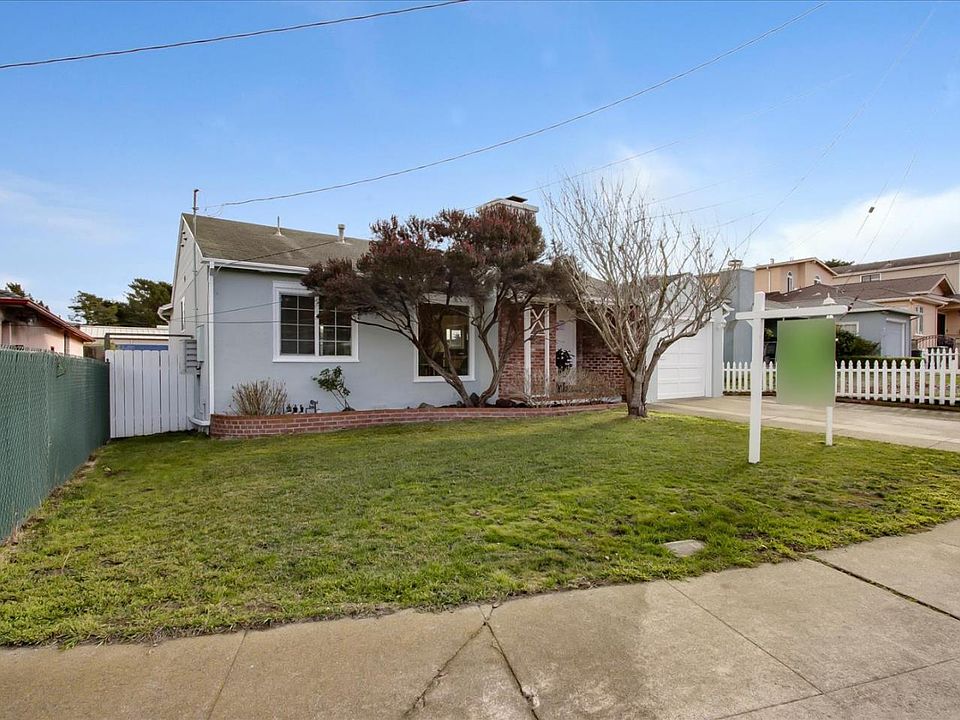 1st image of 826 Ellis Dr
