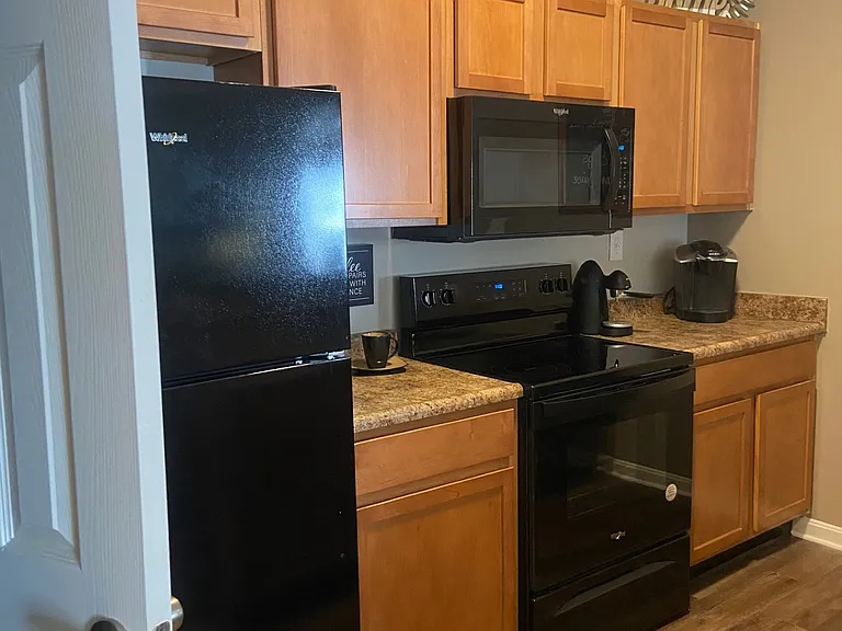 Summit Place Apartments — Photo 32