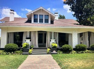 920 N Main St, Bonham, TX 75418