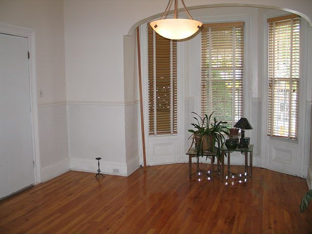 2nd image of 66 Wakeman Ave