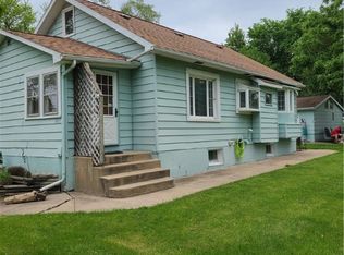 2425 E 40th St, Des Moines, IA 50317