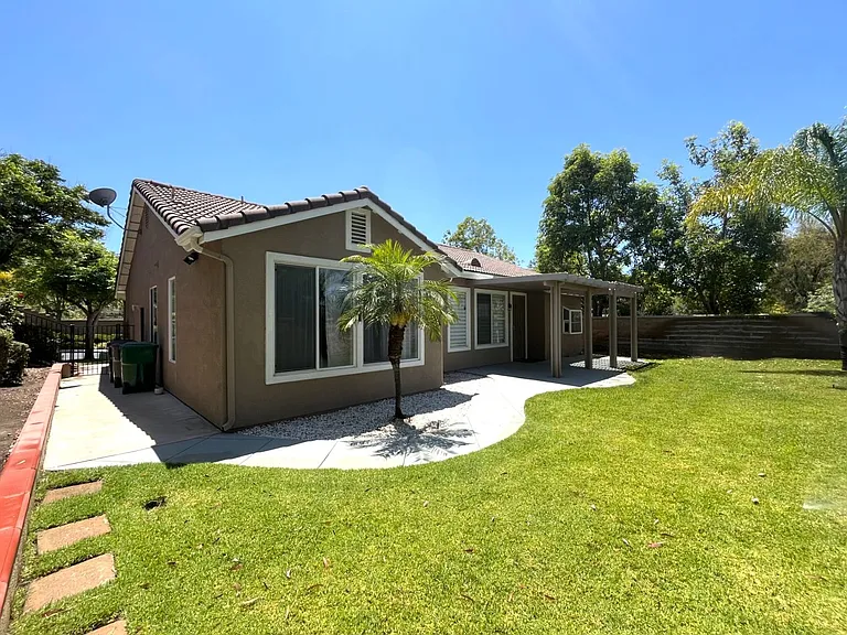 511 Shasta Dr — Photo 31
