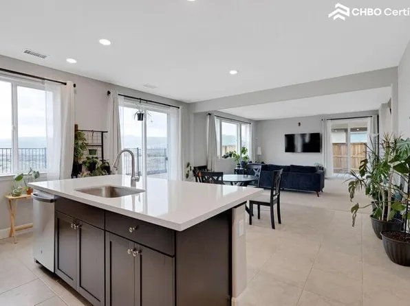 6258 Red Stable Rd, Sparks, NV 89436