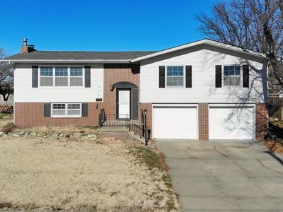 105 W 33rd St, Hays, KS, 67601