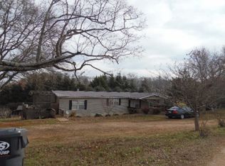 505 Pleasant Hill Cir, Martin, GA 30557