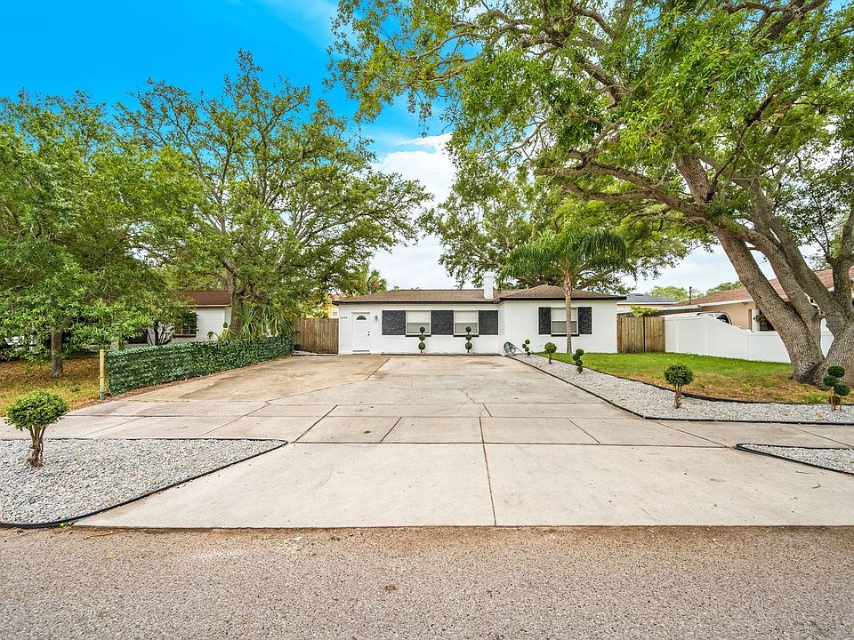 1st image of 3304 W Ballast Point Blvd