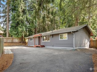 9512 Edmonds Way, Edmonds, WA 98020