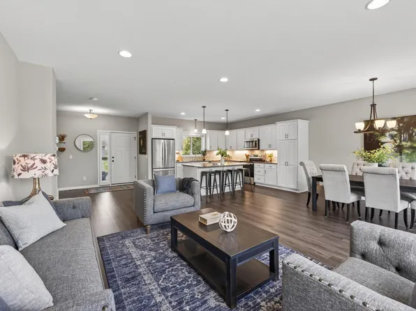 6868 Dupre Rd, Centerville, MN 55038