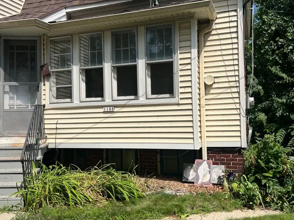 1108 E Clarke St, Milwaukee, WI 53212