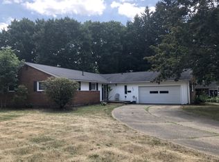 804 Bachtel St SE, North Canton, OH 44720