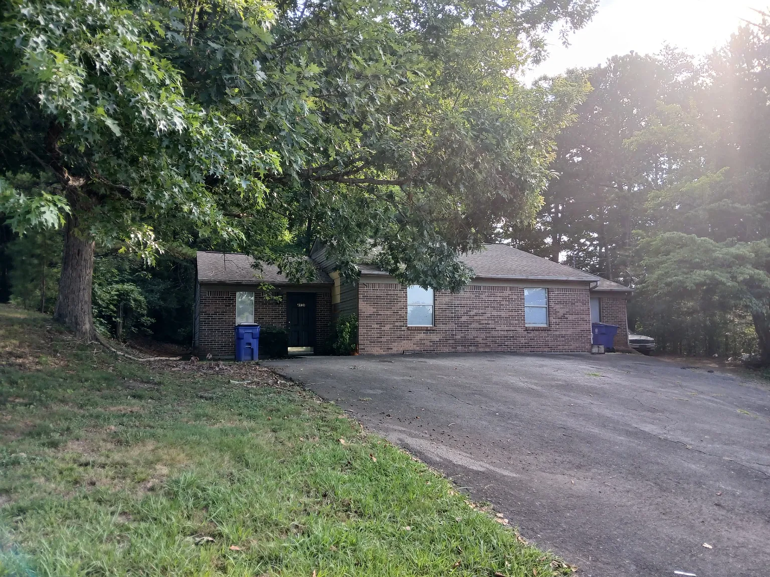 2 bed, $950 — Photo 1