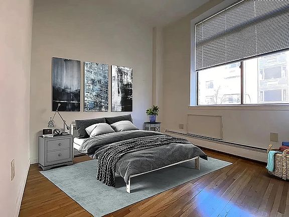 3rd image of 449 W 44th St APT 1A