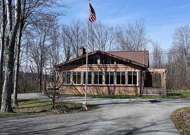 1st image of 153 Saint Cecilia Rd