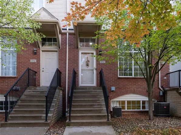 30768 Ardmore Ct #1, Novi, MI 48377