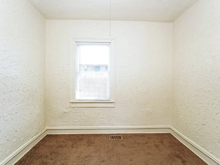 3460 Erin Ave — Photo 13