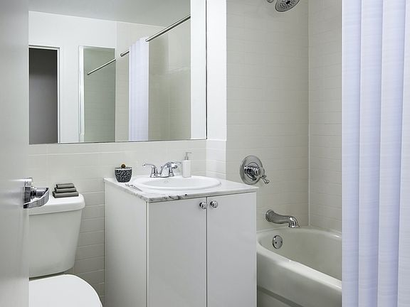 4th image of 89 Murray St APT 14K