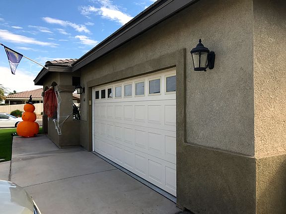 2nd image of 668 Flying Cloud Dr W