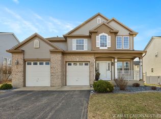 2020 Skylane Dr, Naperville, IL 60564