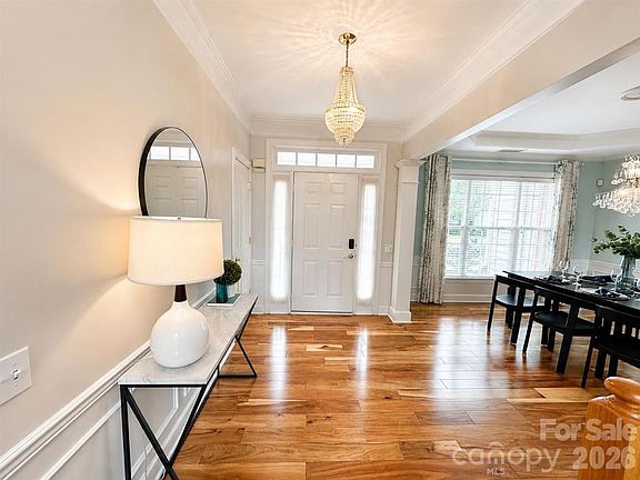 4th image of 11106 Knight Castle Dr