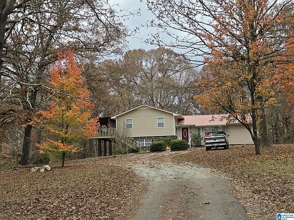 2nd image of 365 Sears Ln
