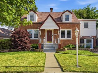 5910 W 88th St, Oak Lawn, IL 60453
