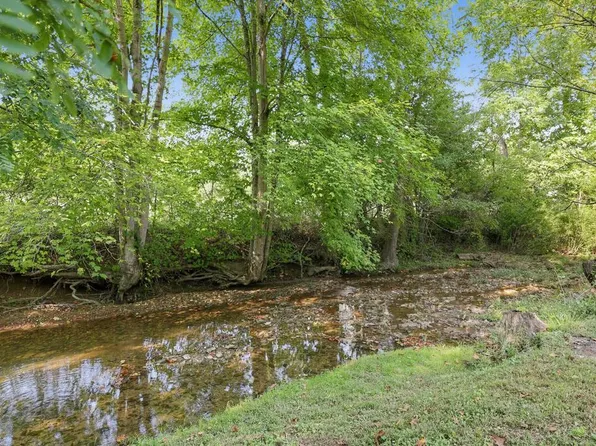 545 Ratcliff Rd, Beaver, OH 45613