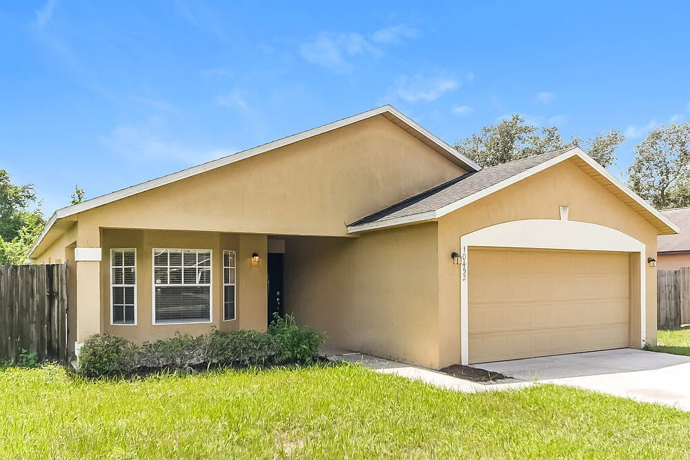 4 bed, 2.0 bath, 1515 sqft, $2,620 — Photo 3