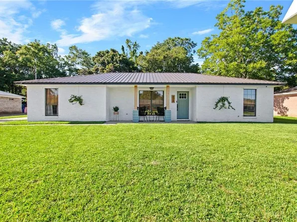 524 W Ariel Ave, Foley, AL 36535