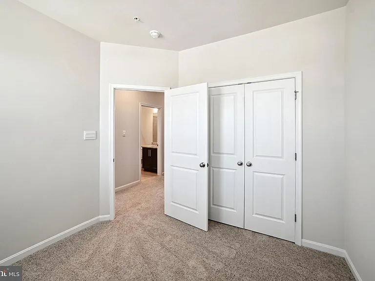 858 Amity St — Photo 21